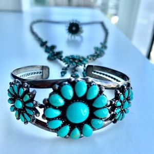 Vintage Turquoise sterling silver bracelet